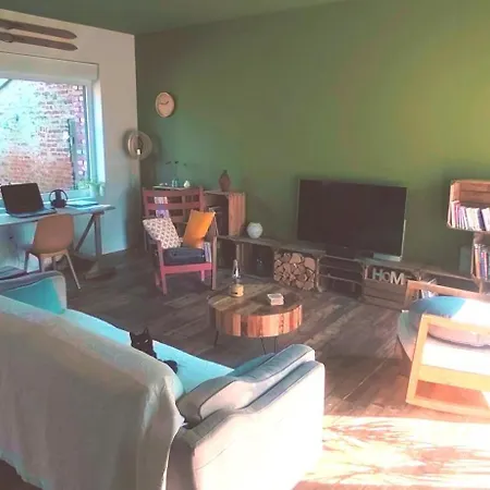 Privee Chez Guillaume Homestay szállás